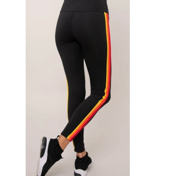 Noli Blaze Workout Legging - Picture 2 of 9